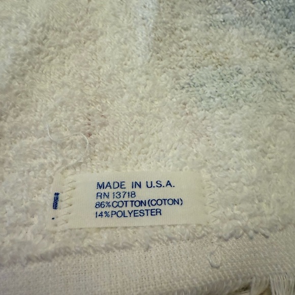 Set of 2 Vintage 1979 Gnomes Christmas Towels w/ Tags – Holiday Collectible - Picture 9 of 11